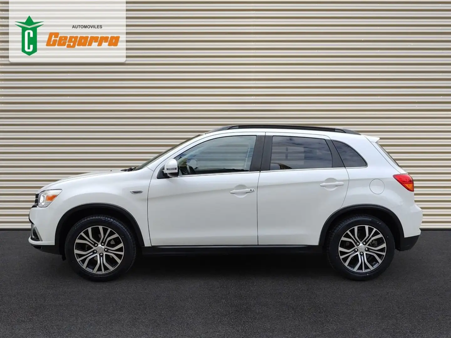 Mitsubishi ASX 160 MPI Motion Blanco - 2