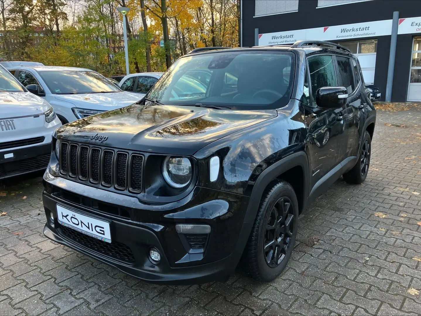 Jeep Renegade e-Hybrid Upland 1.5 KIMAAUTOMATIK Schwarz - 1