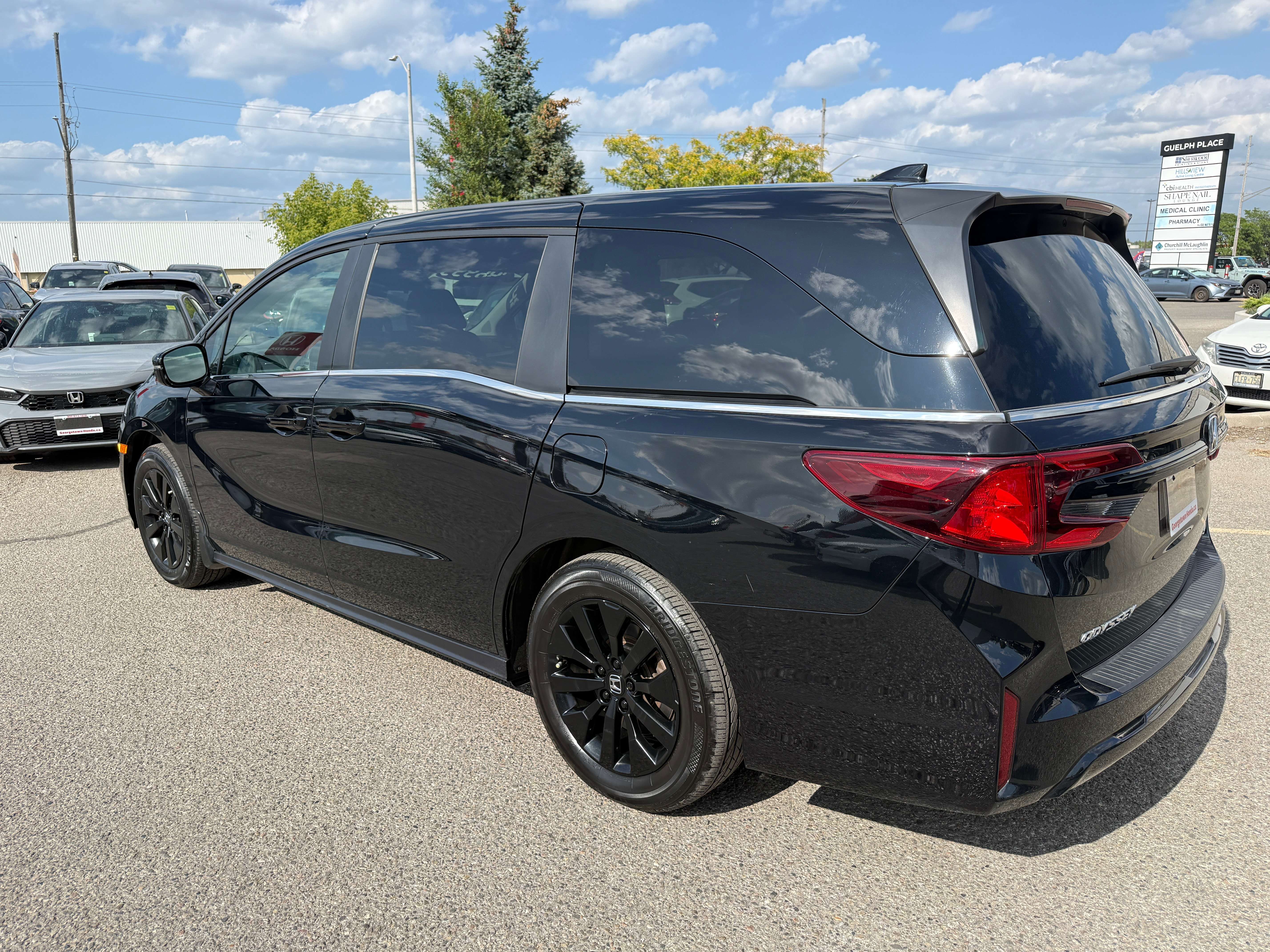 2025 Honda Odyssey ODYSSEY SPORT-8 PASS/V6/REMOTE START/ONLY 33K! — снимка 1
