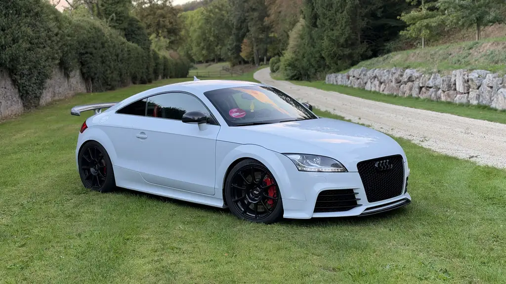 Audi TT RS 2014 из Европы — купить под ключ
