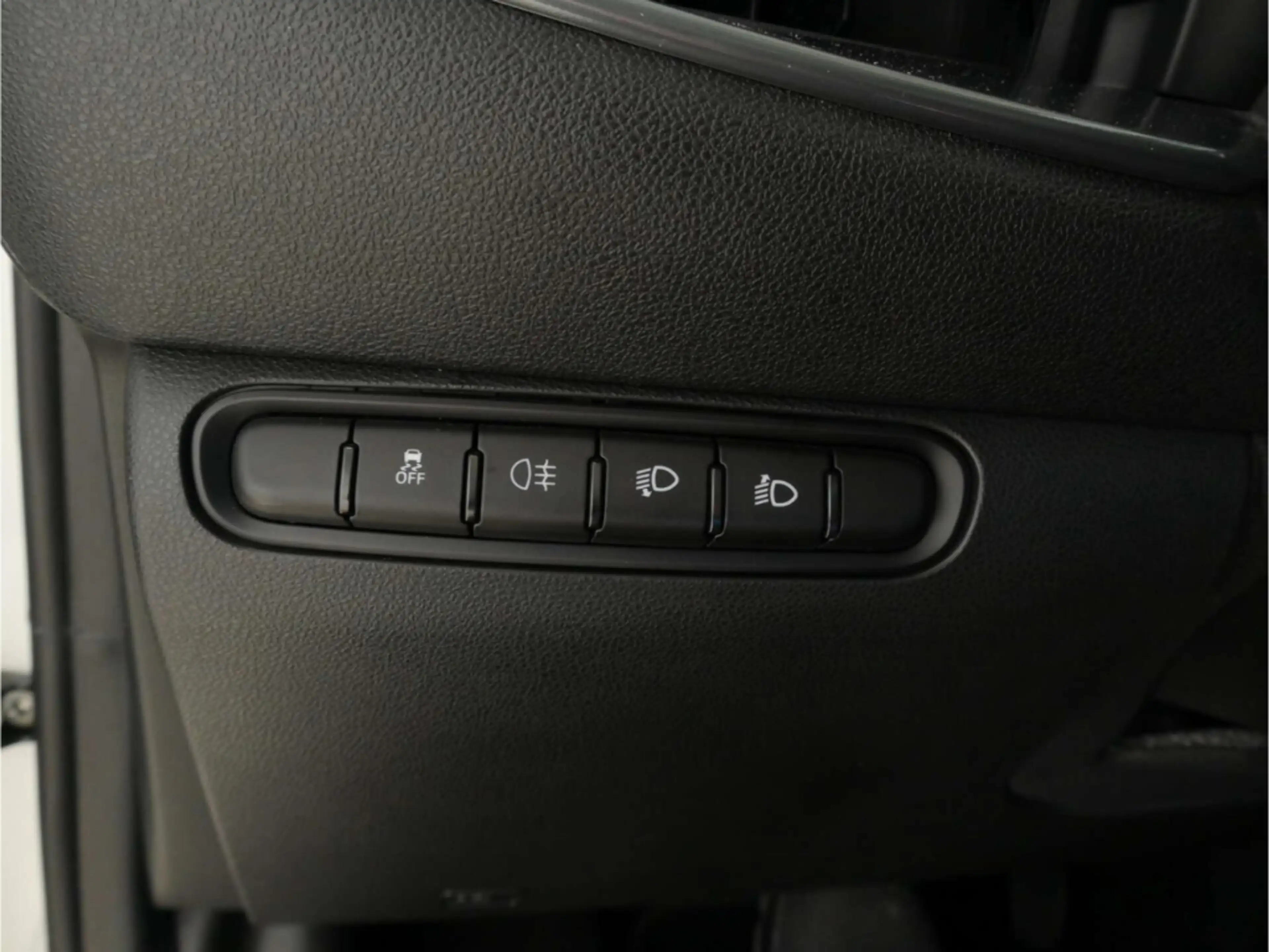 Fiat 500e — photo 21