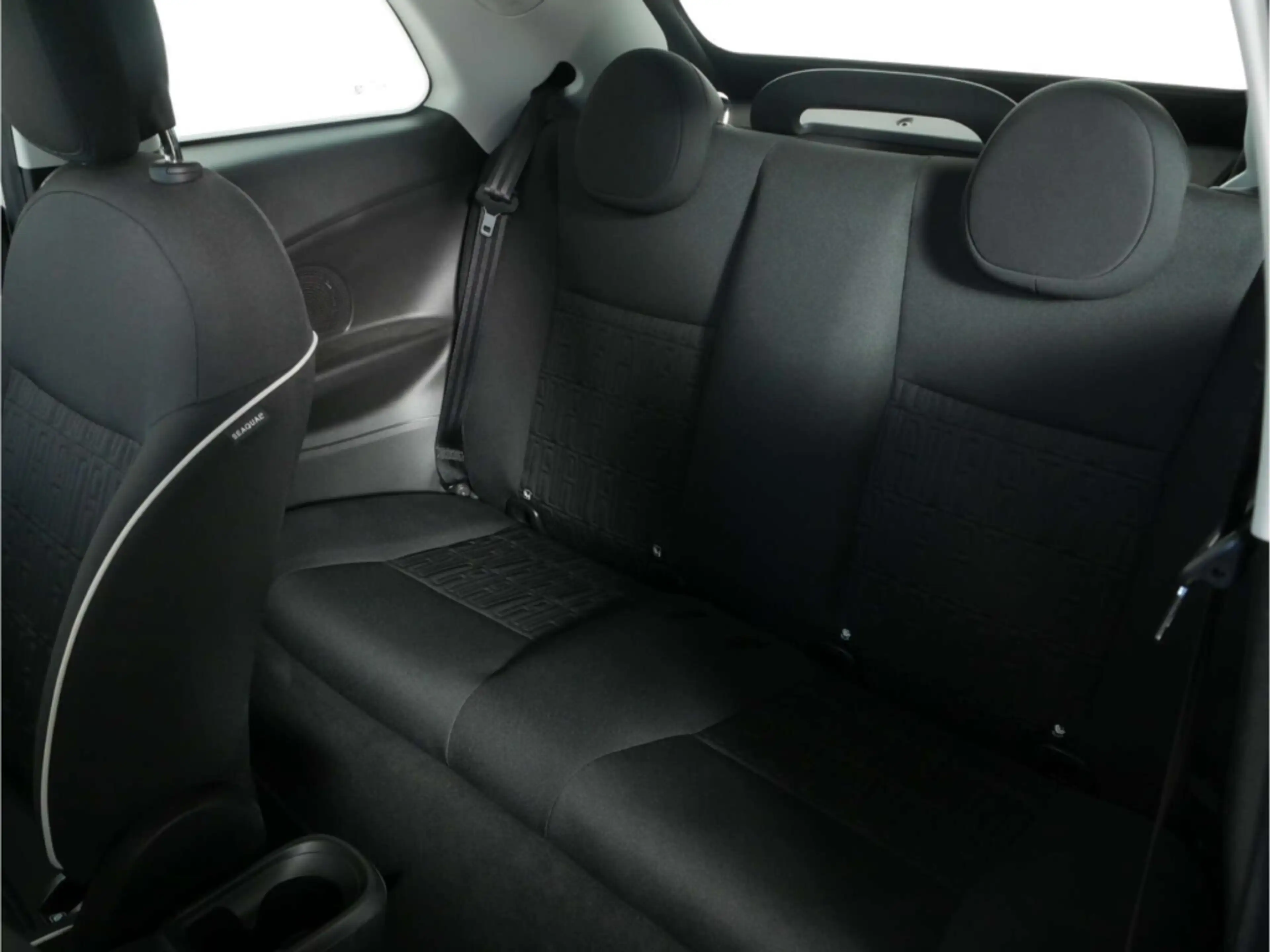 Fiat 500e — photo 18