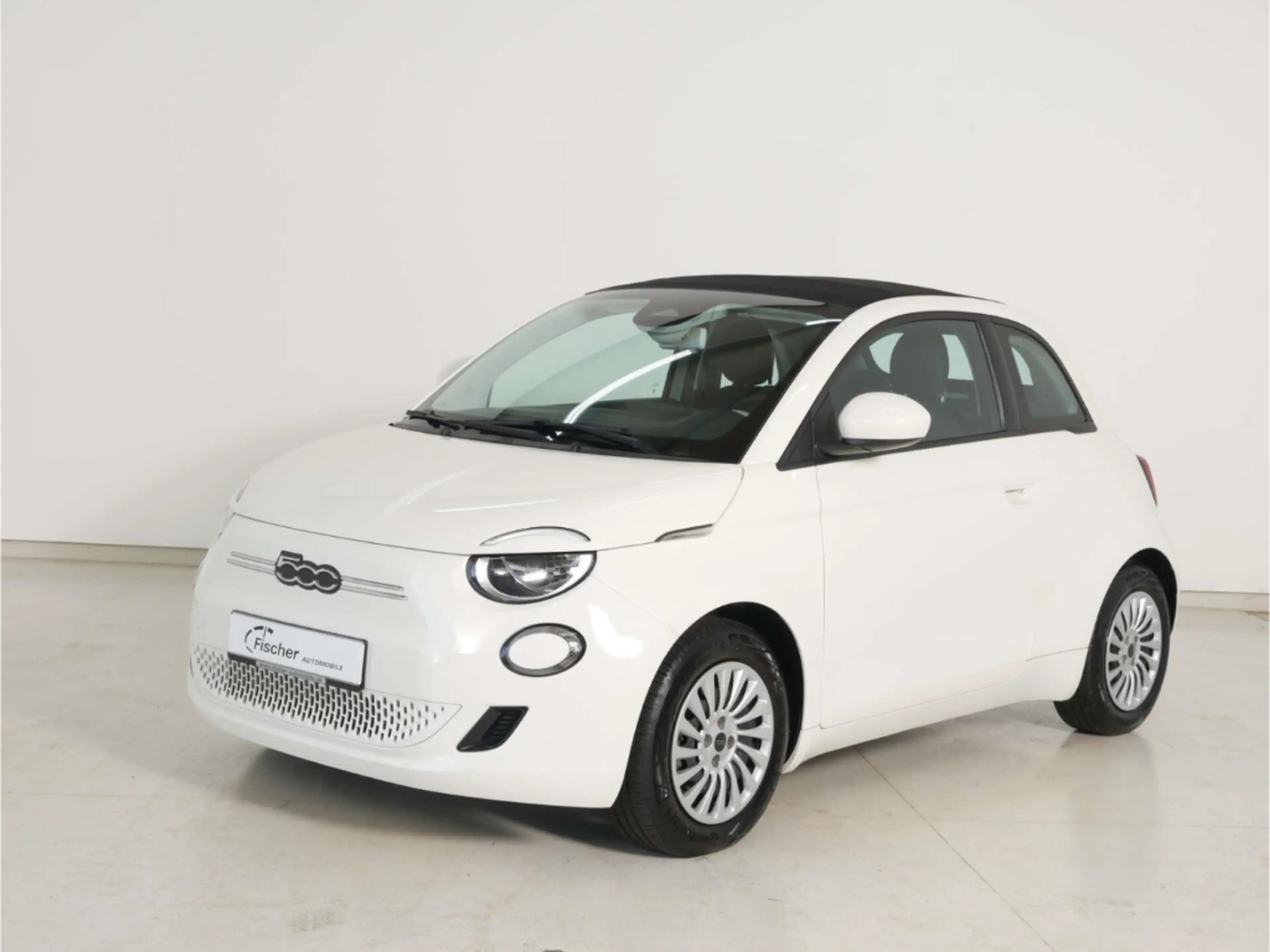 Fiat 500e — photo 2