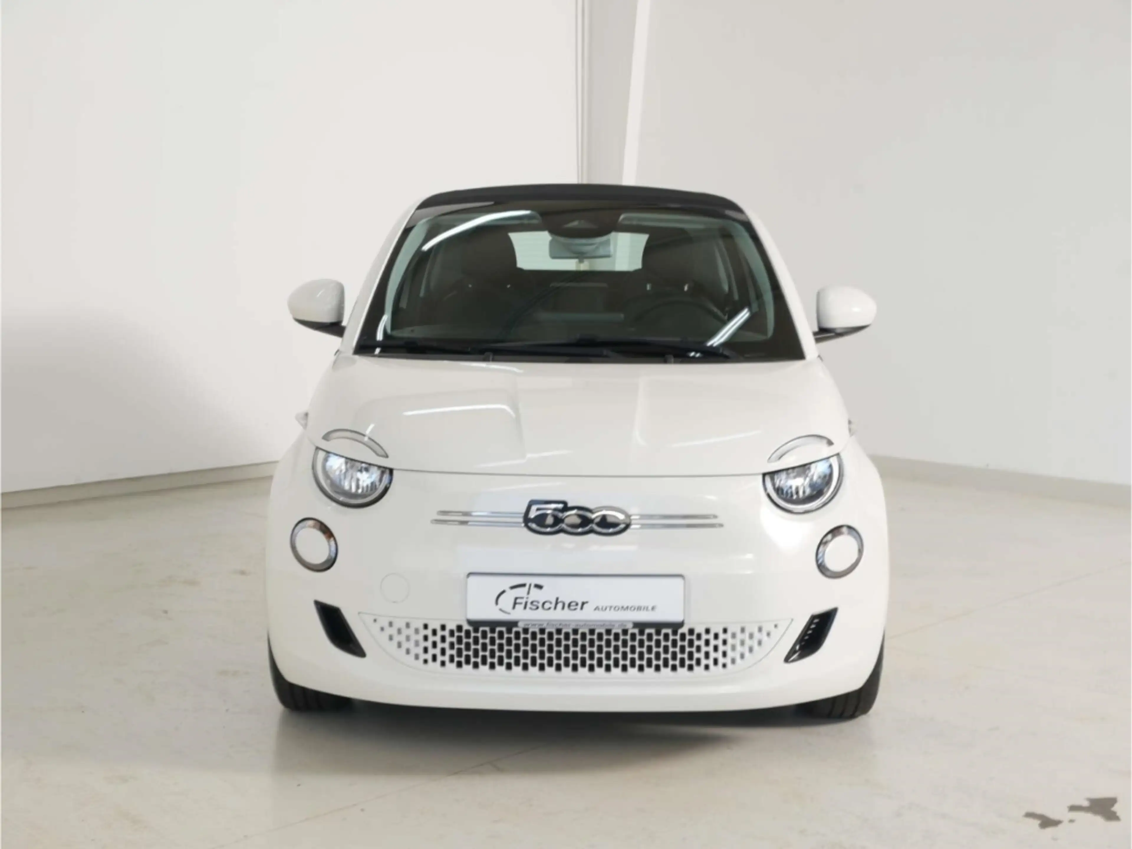 Fiat 500e — photo 3