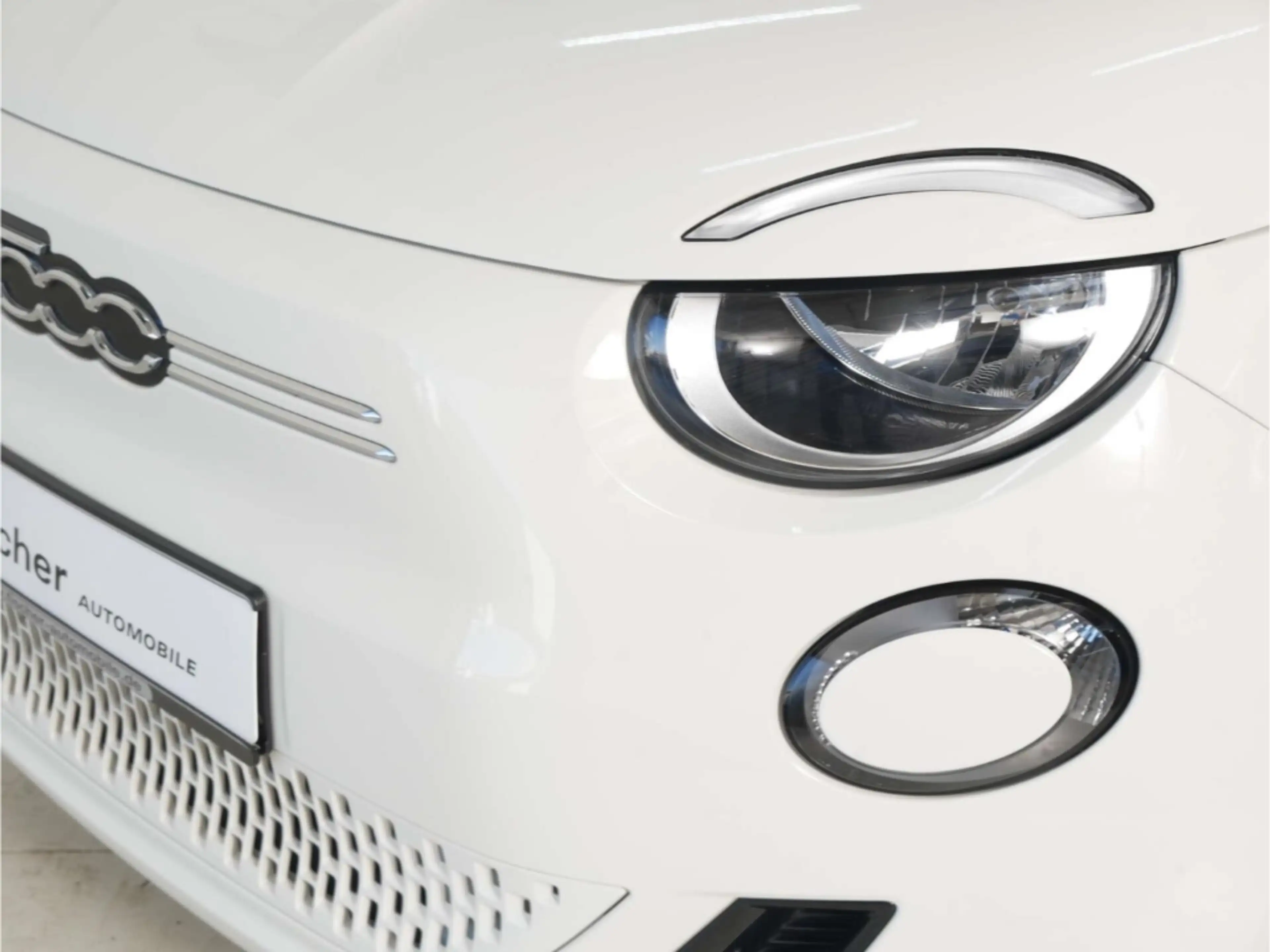 Fiat 500e — photo 8