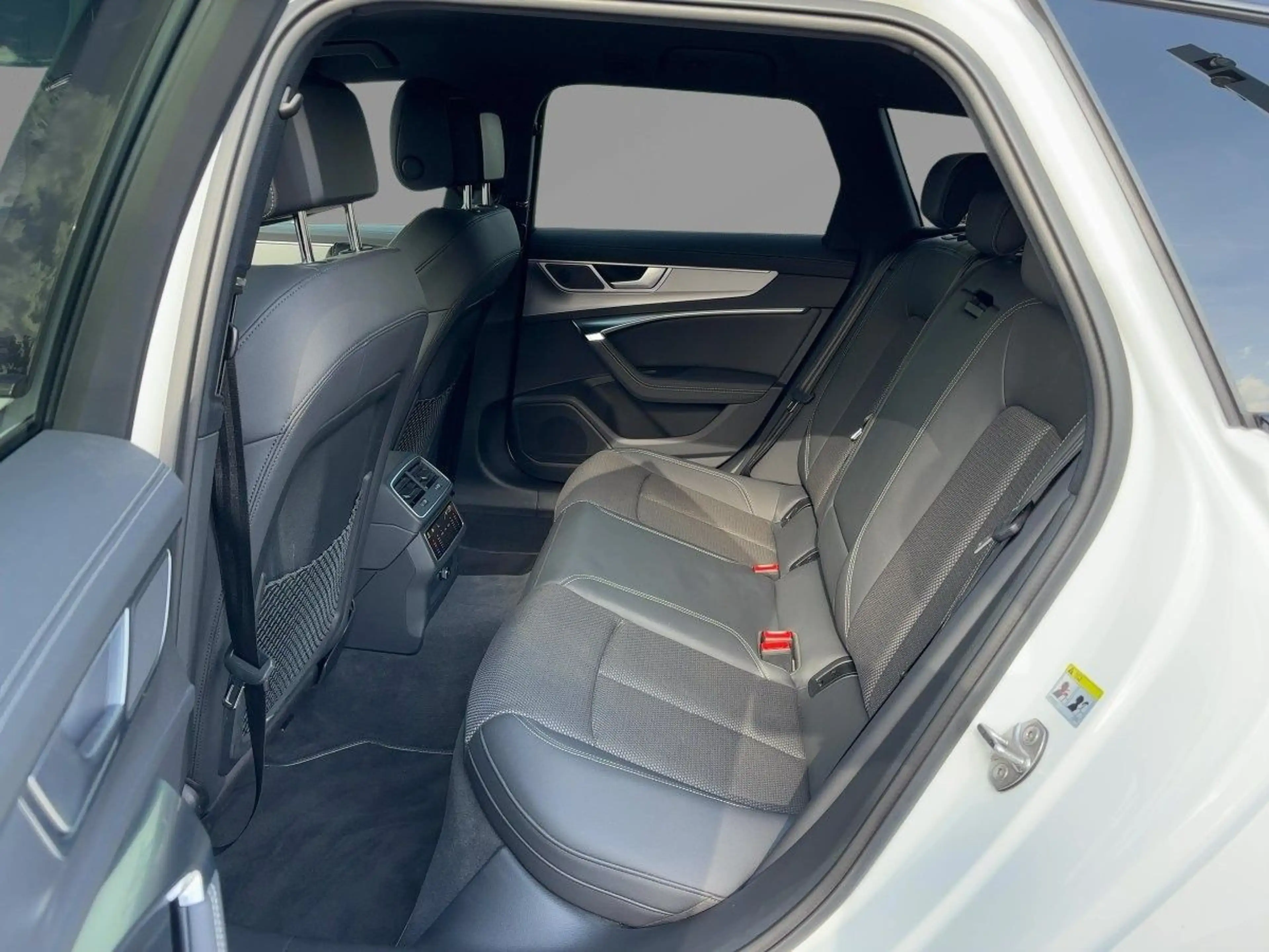 Audi A6 Sport 40 TDI quattro 150(204) kW(PS) S — photo 9