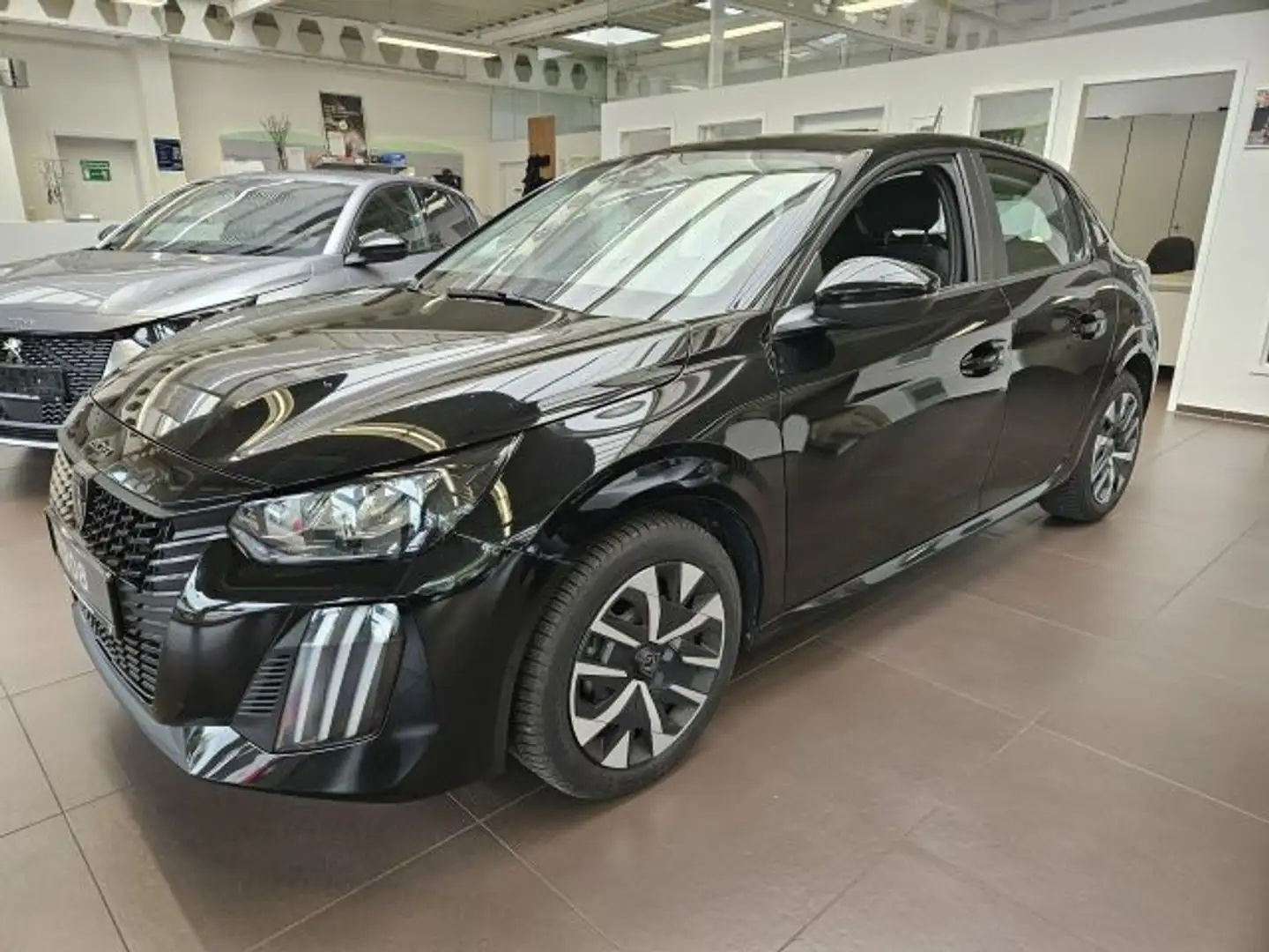 Peugeot 208 PureTech 75 Active Zwart - 1
