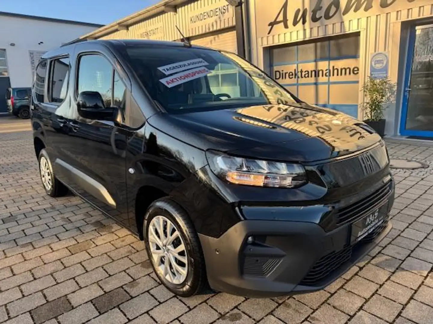 Fiat Doblo Doblo Kombi L1 1.5 BlueHDi *Kam.*Keyless*NSW* Noir - 2