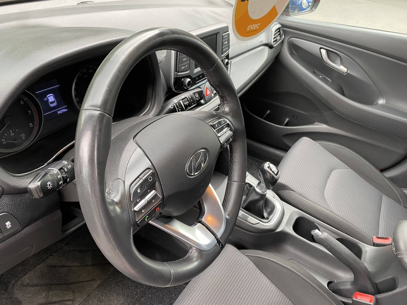 Hyundai i30 Select — photo 12