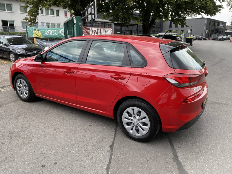 Hyundai i30 Select — photo 4