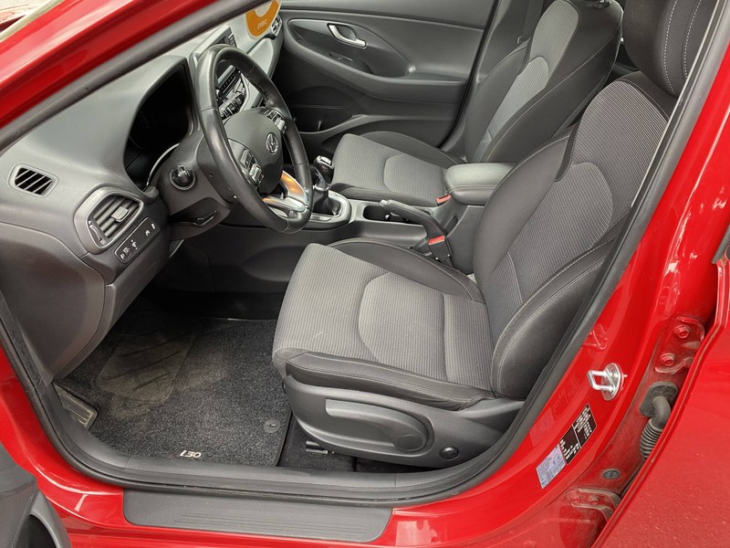 Hyundai i30 Select — photo 7
