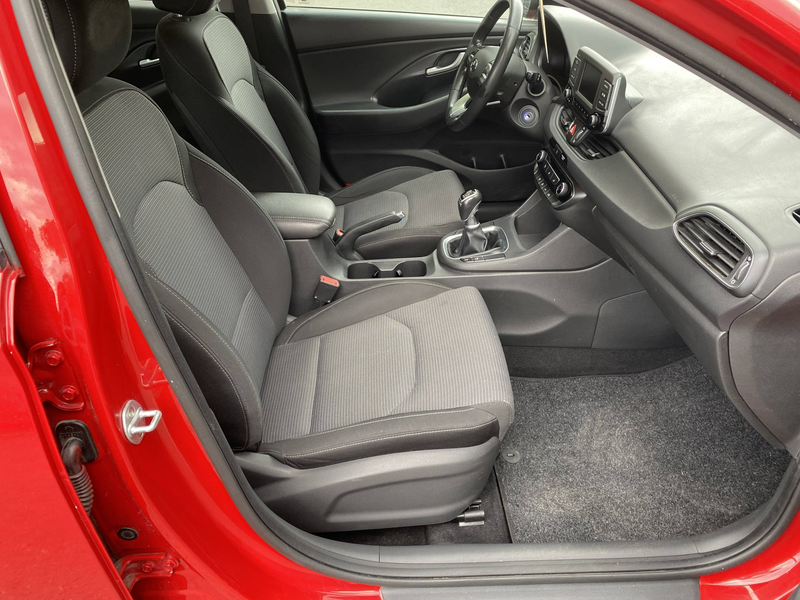 Hyundai i30 Select — photo 8