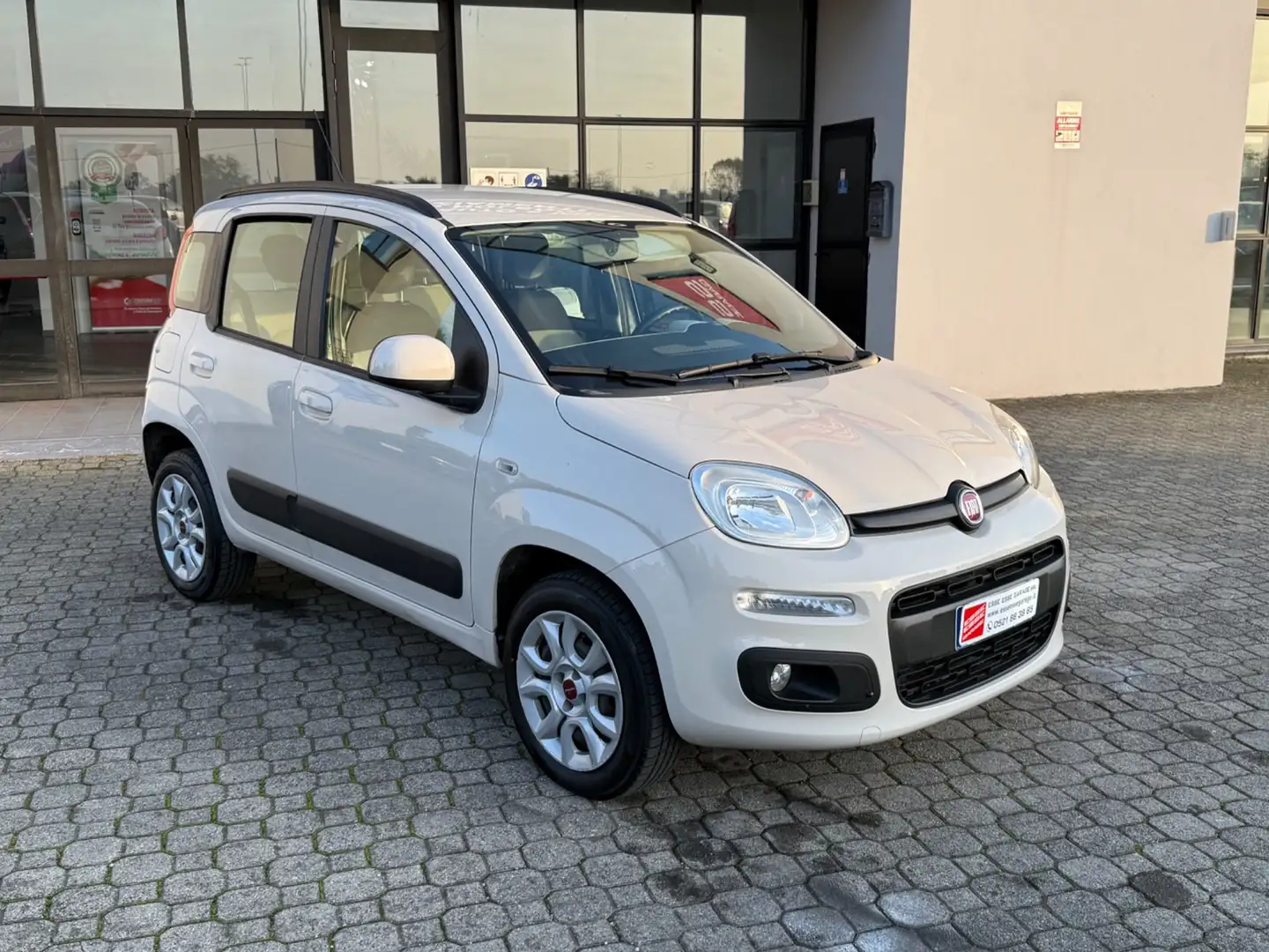 Fiat Panda Panda 0.9 TwinAir Turbo Natural Power Easy Beige - 2