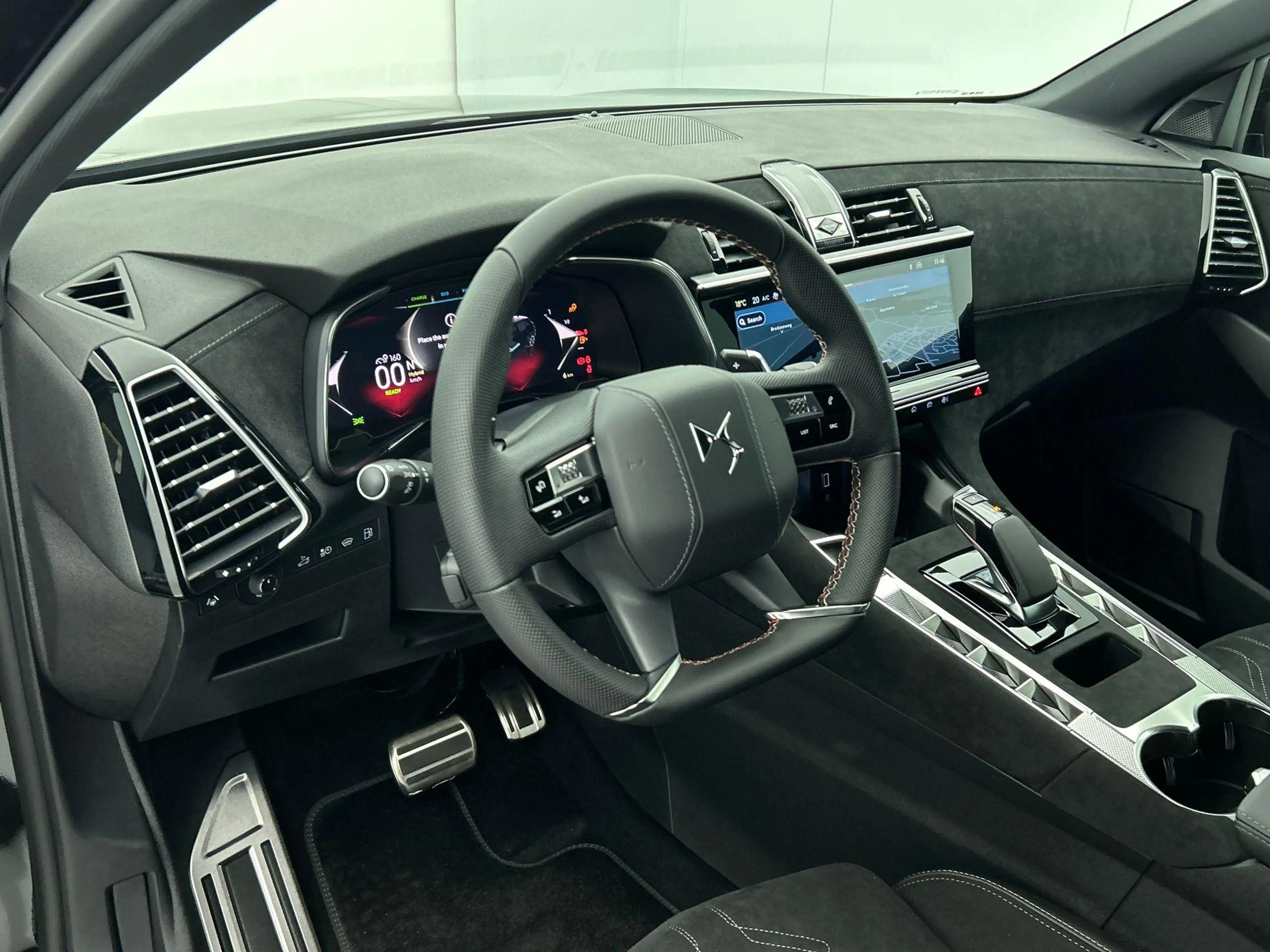 DS Automobiles DS 7 1.6 PHEV 225 Edition France | Navigatie | Rondomzi — photo 9