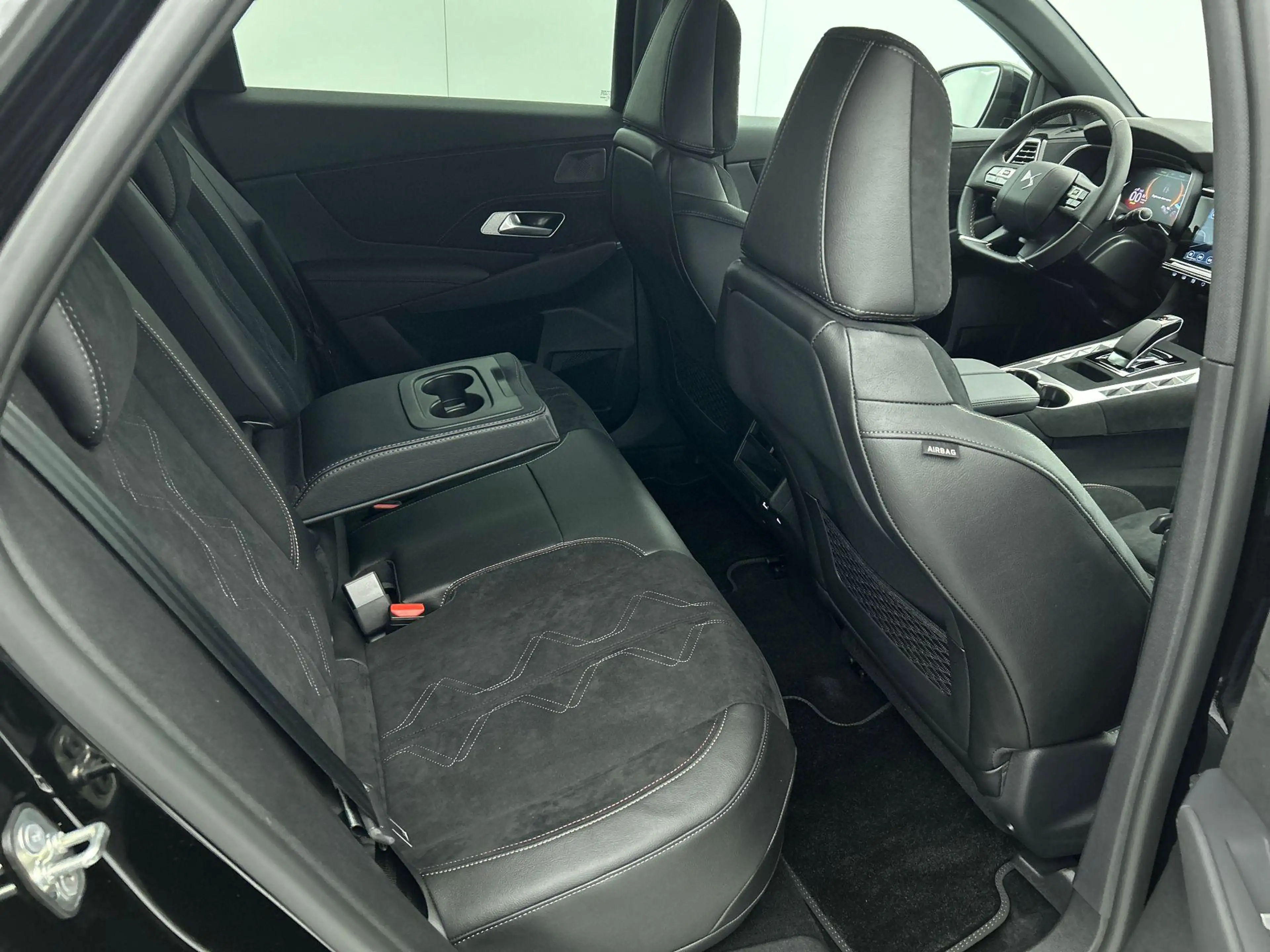 DS Automobiles DS 7 1.6 PHEV 225 Edition France | Navigatie | Rondomzi — photo 13