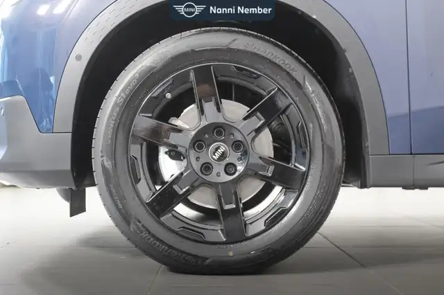 Mini Countryman view 7