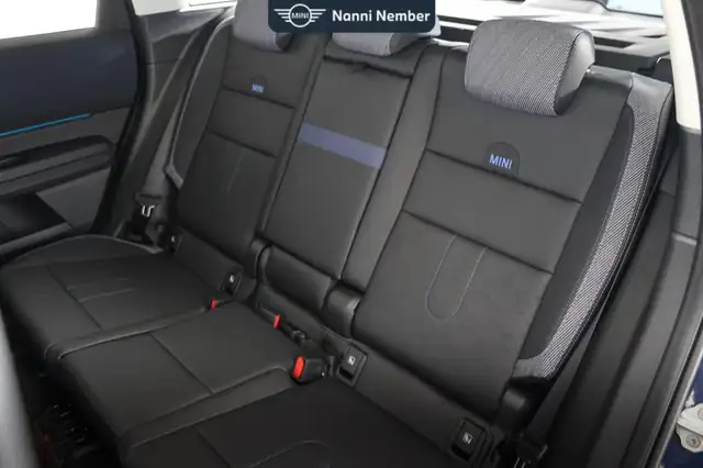 Mini Countryman view 14