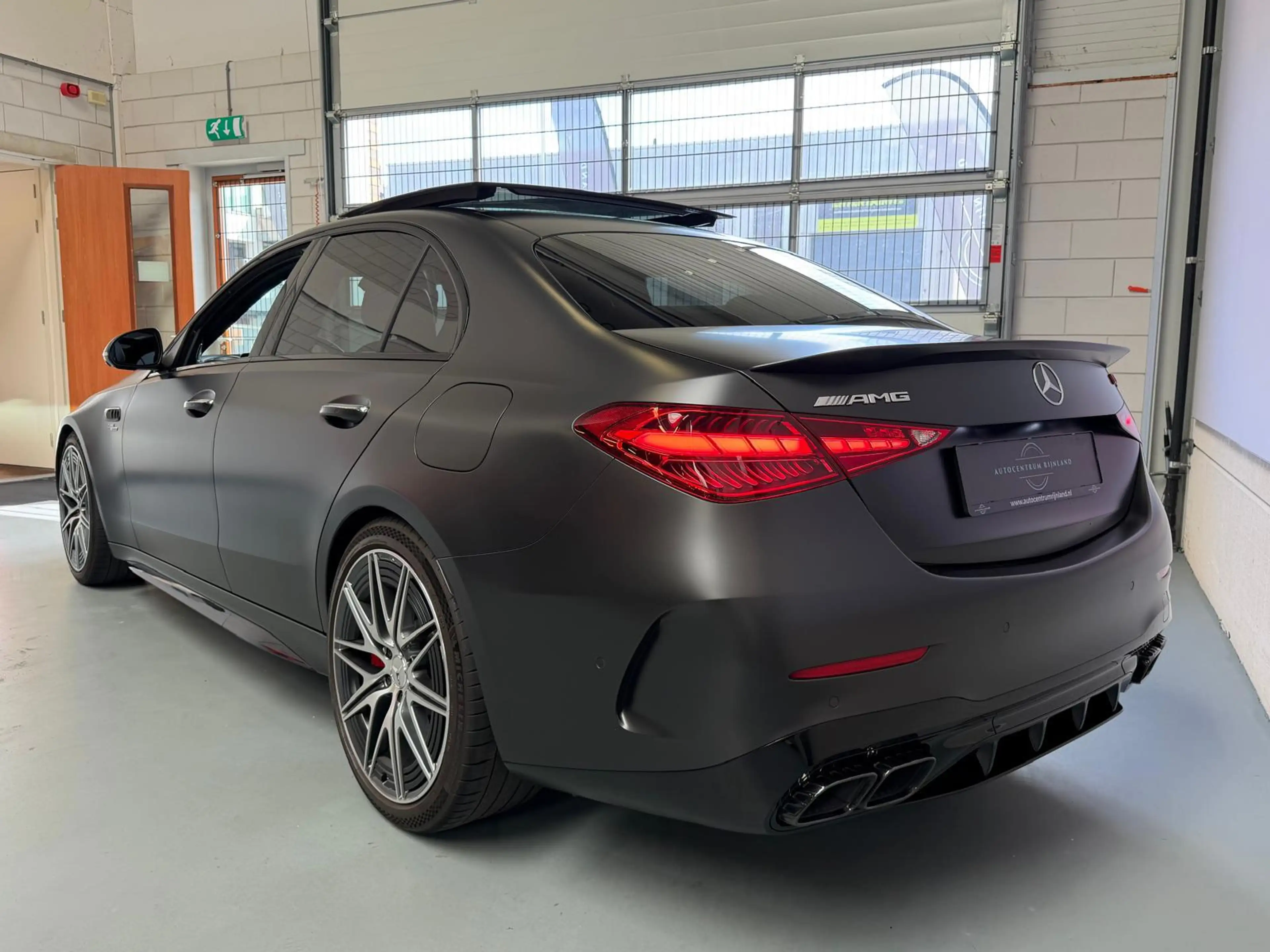 Mercedes-Benz C 63 AMG S E Performance, panoramadak, 680PK, Head-up, Burm — photo 3