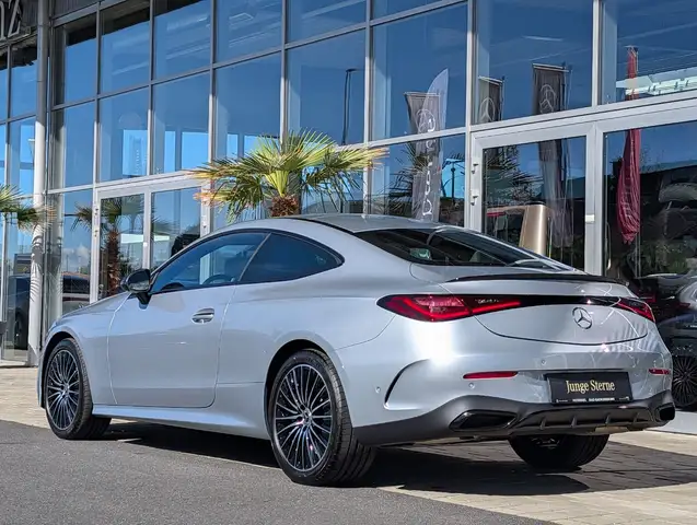 Mercedes-Benz CLE view 4