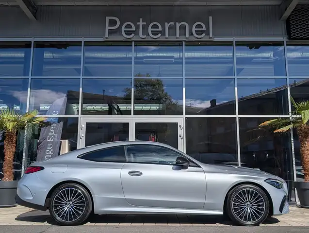Mercedes-Benz CLE view 6