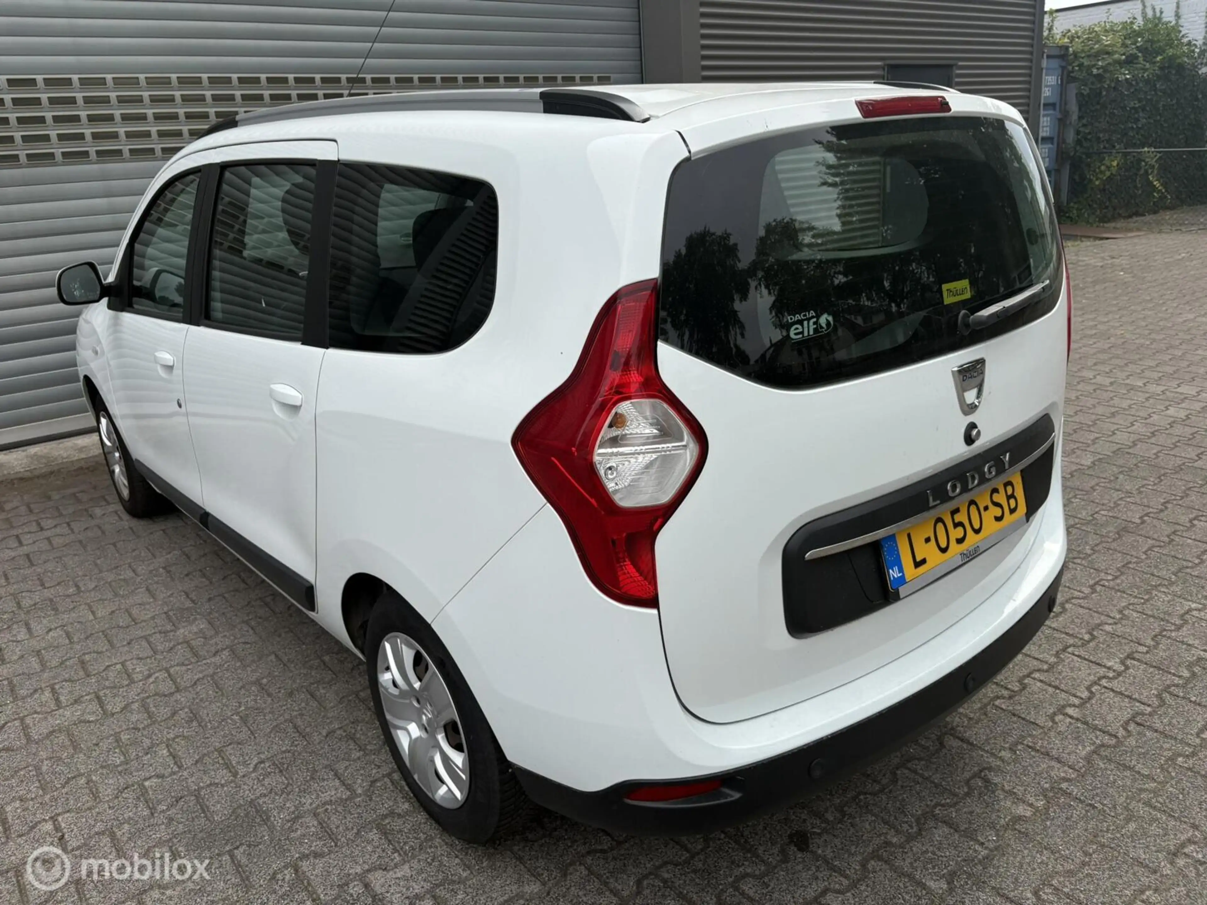 Dacia Lodgy 1.2 TCe Lauréate 5p*NAVI*CRUISE*P-SENS. — photo 6