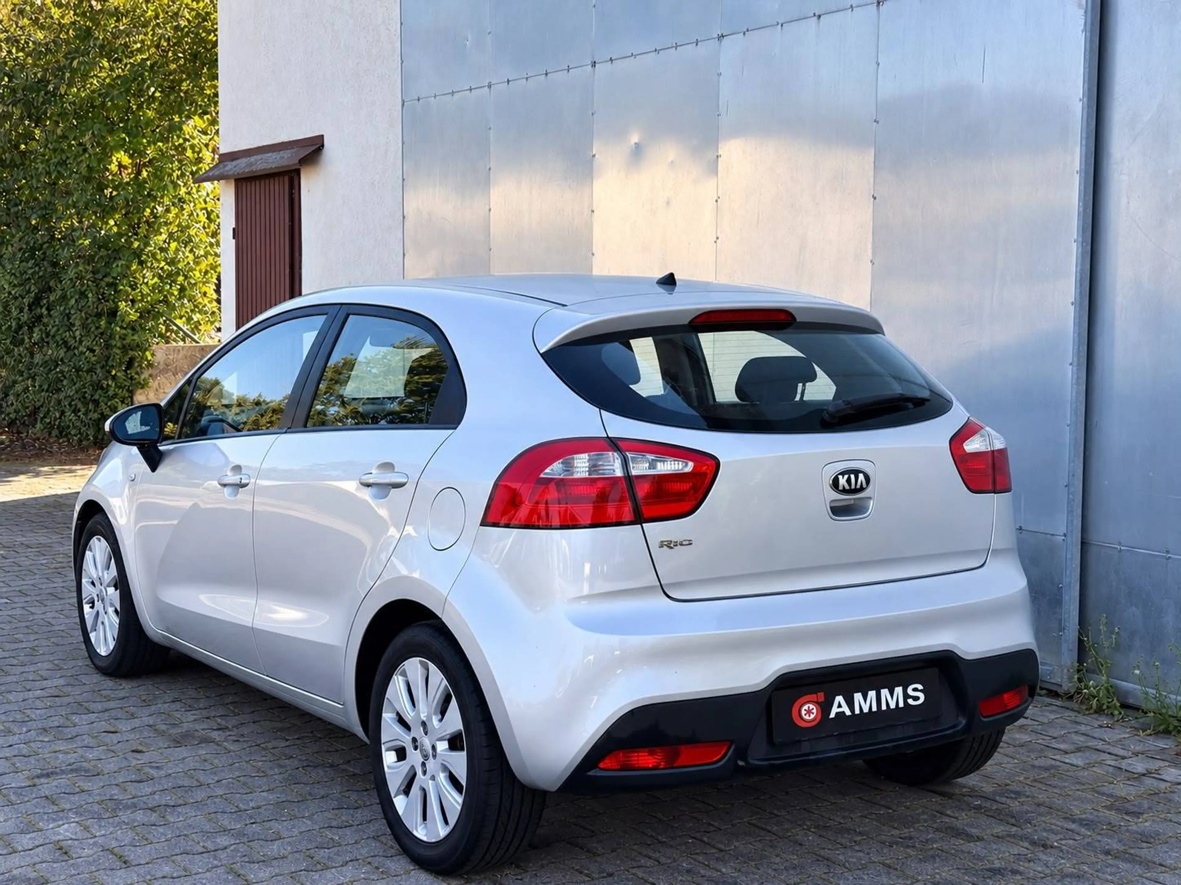 Kia Rio Edition 7 *2.Hand*TÜV NEU*KLIMA* — photo 3