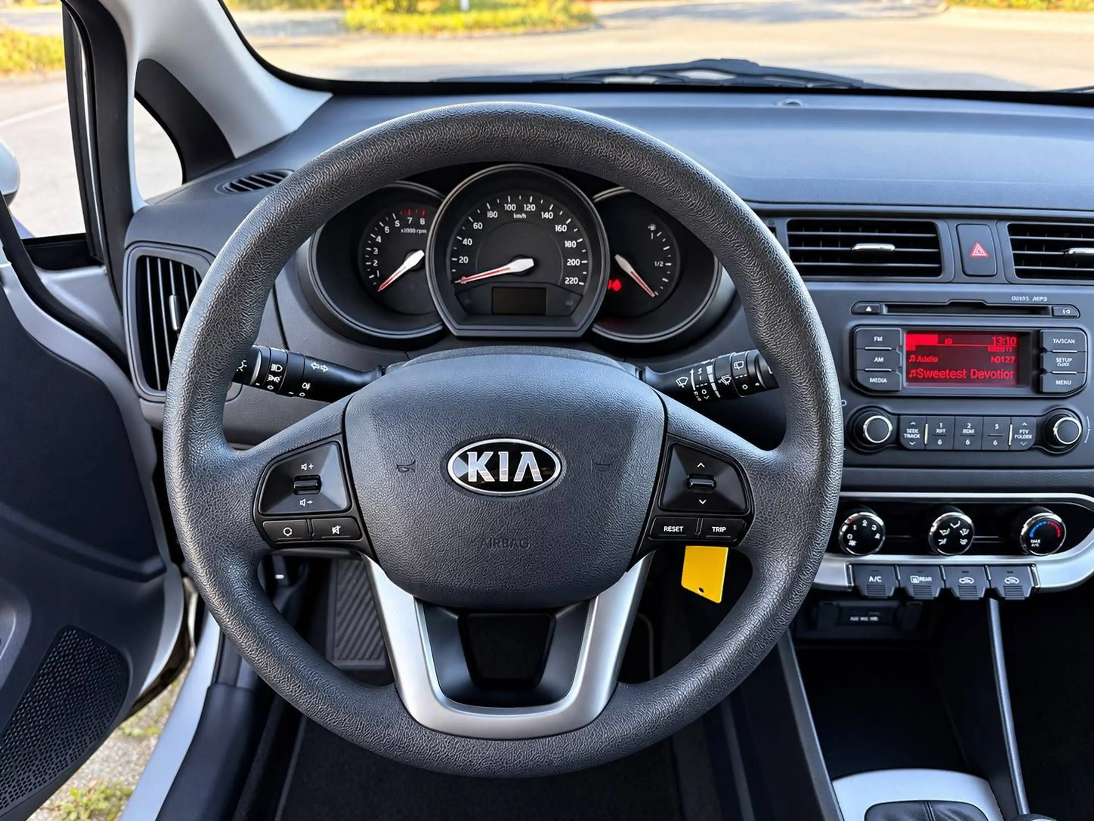 Kia Rio Edition 7 *2.Hand*TÜV NEU*KLIMA* — photo 9