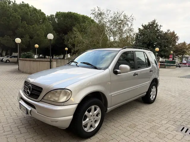 Mercedes-Benz ML 430 auto