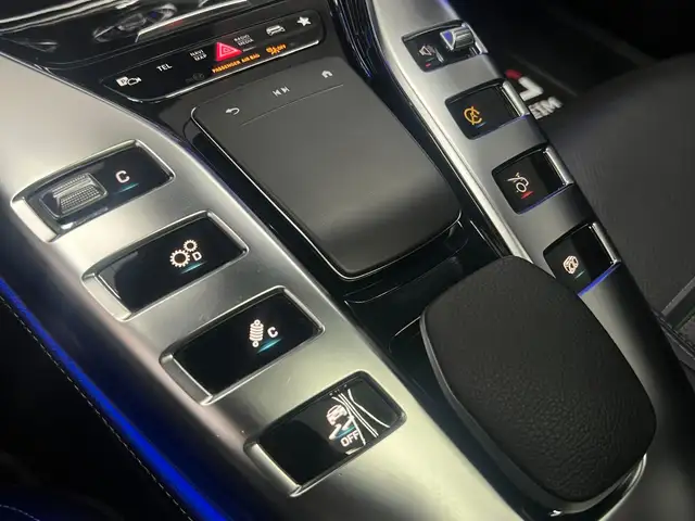 Mercedes-Benz Amg GT view 11