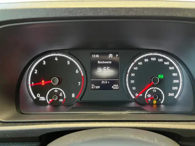 Volkswagen Caddy view 12