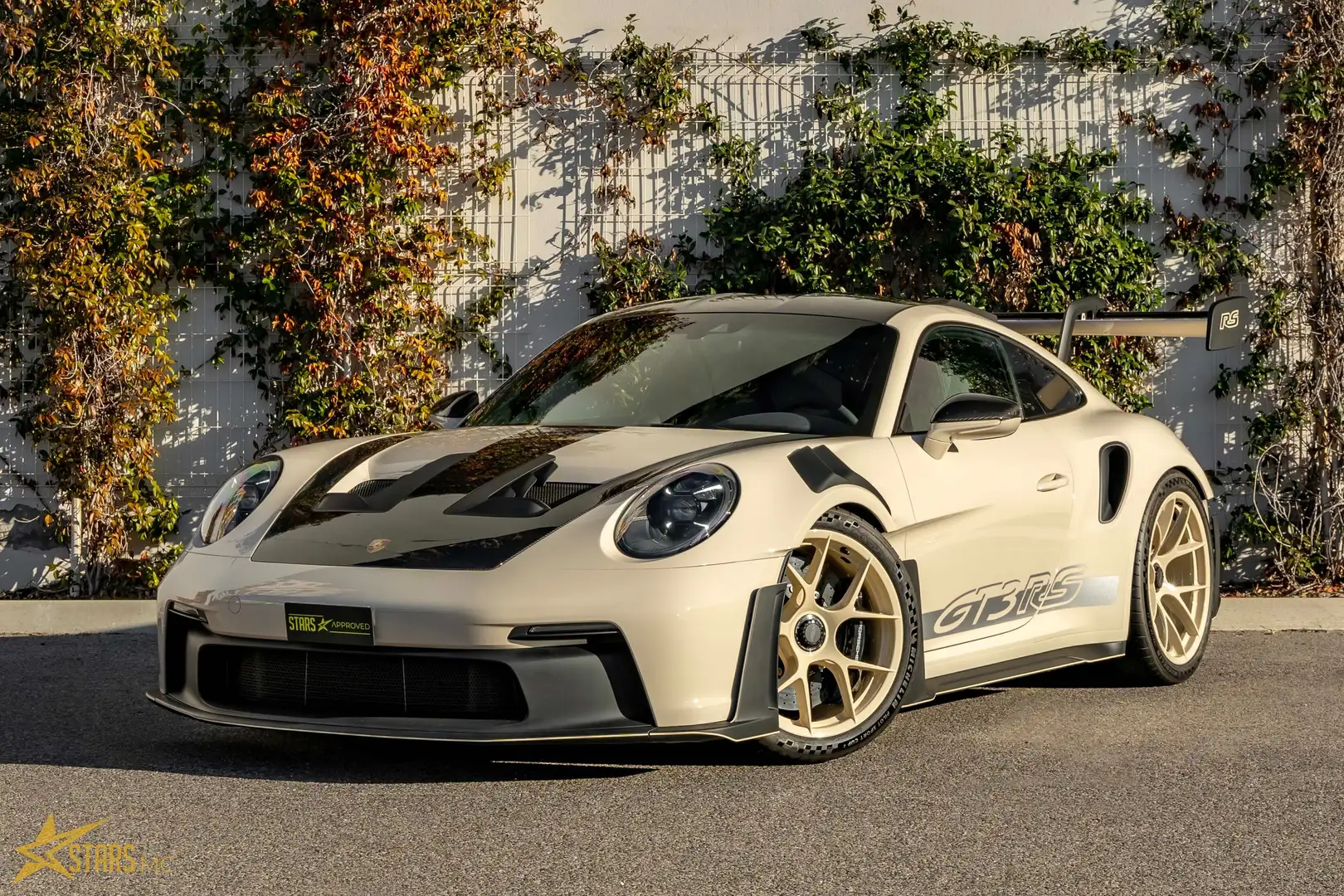 Porsche 992 GT3 RS WEISSACH Beige - 2