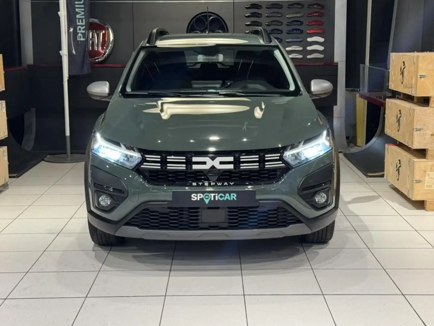 Dacia Sandero Stepway Verde - 2