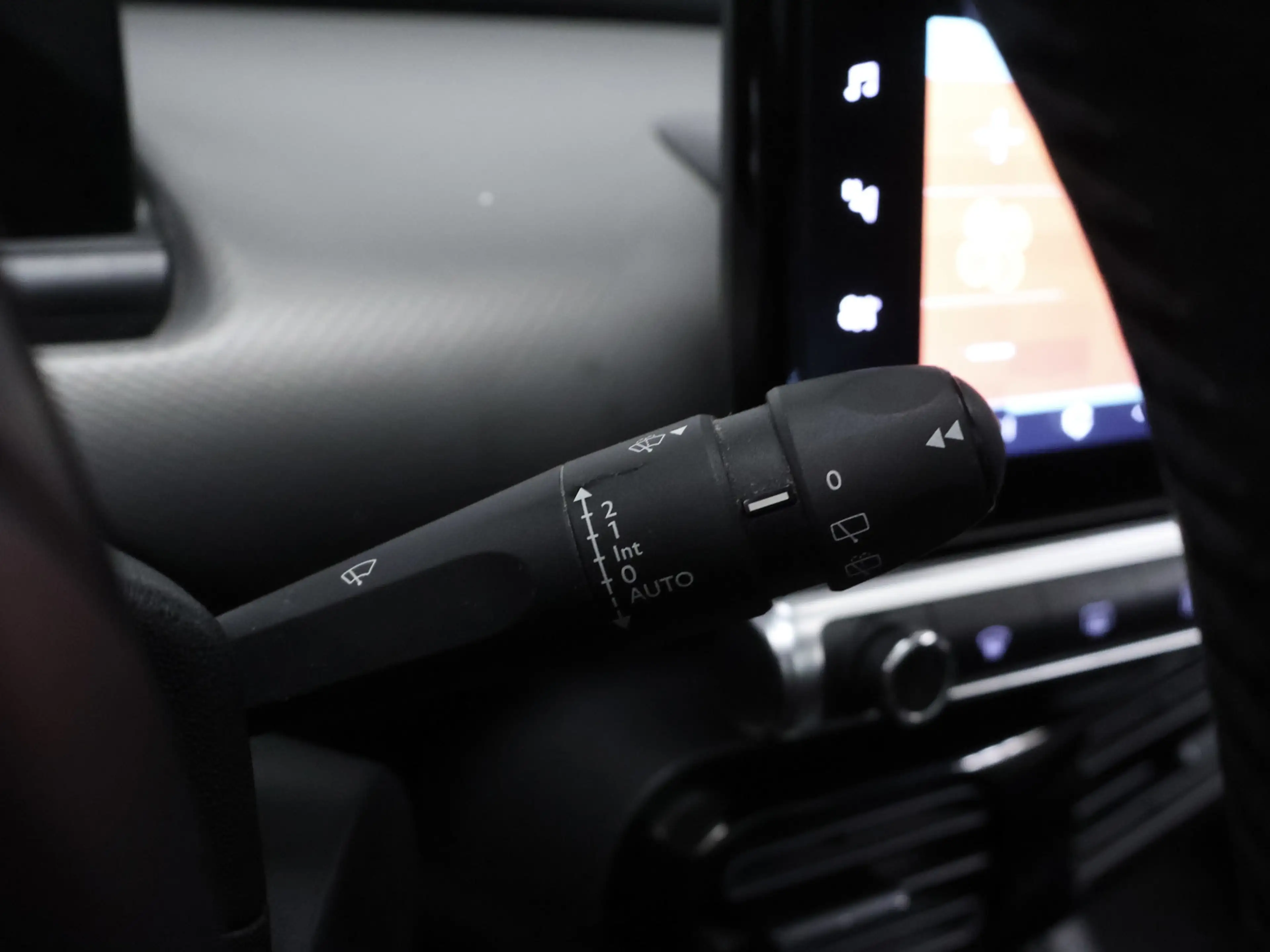 Citroen C4 Cactus 1.2 PureTech Shine (PANORAMADAK,APPLE CARPLAY,STOE — photo 12