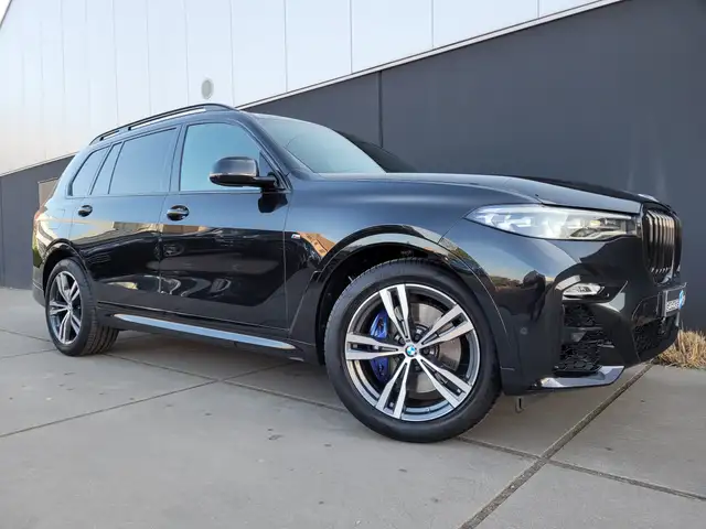 BMW X7 3.0dAS xDrive30*M-PAKKET*7ZITPL*21"ALU*HUD*KEYLESS