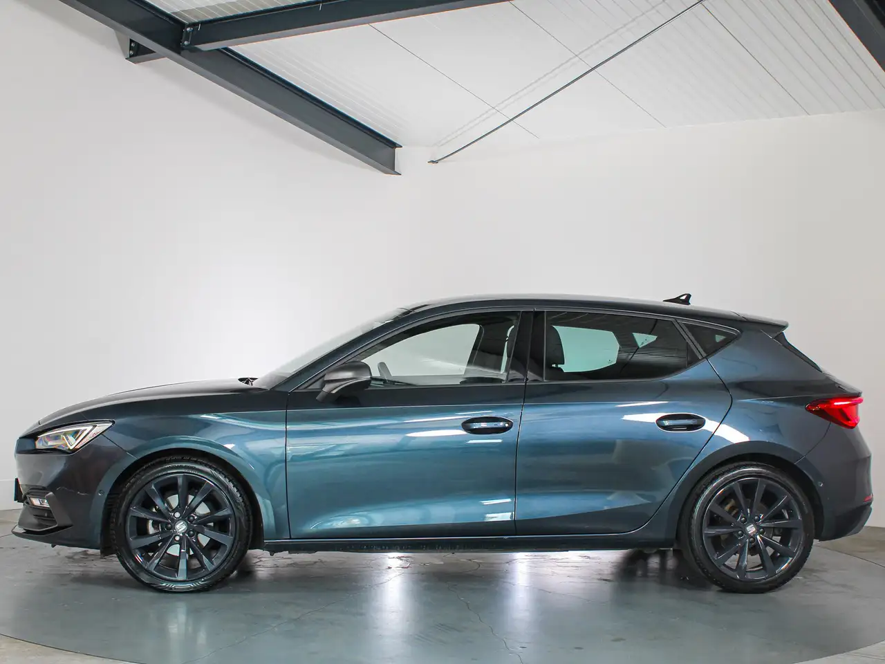 SEAT Leon 1.5 eTSI FR-Line Business Intense ACC, Camera, Led, миниатюра 22