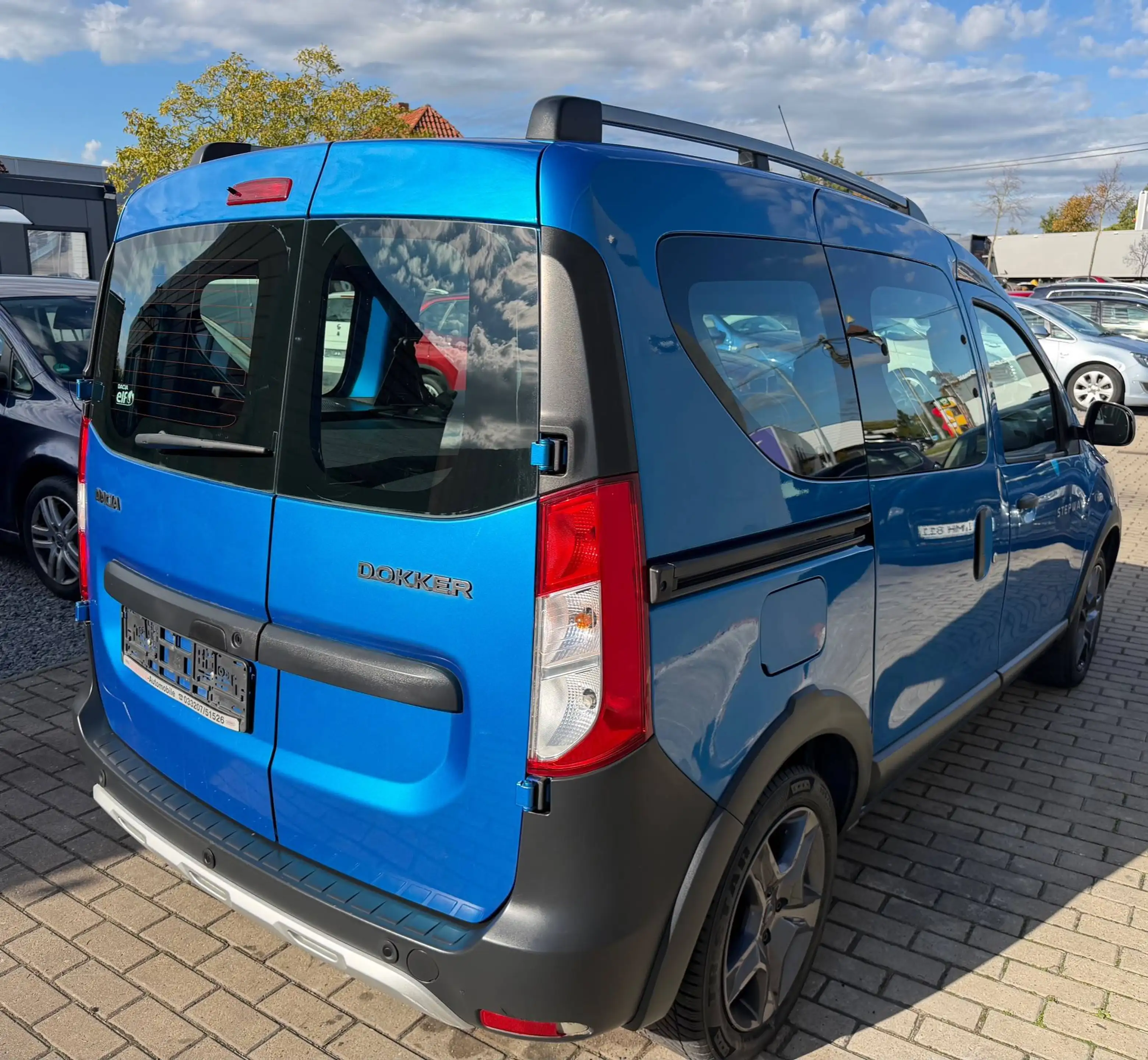 Dacia Dokker Stepway Celebration*Navi*Klima*Schiebetüren*Tempo* — photo 6