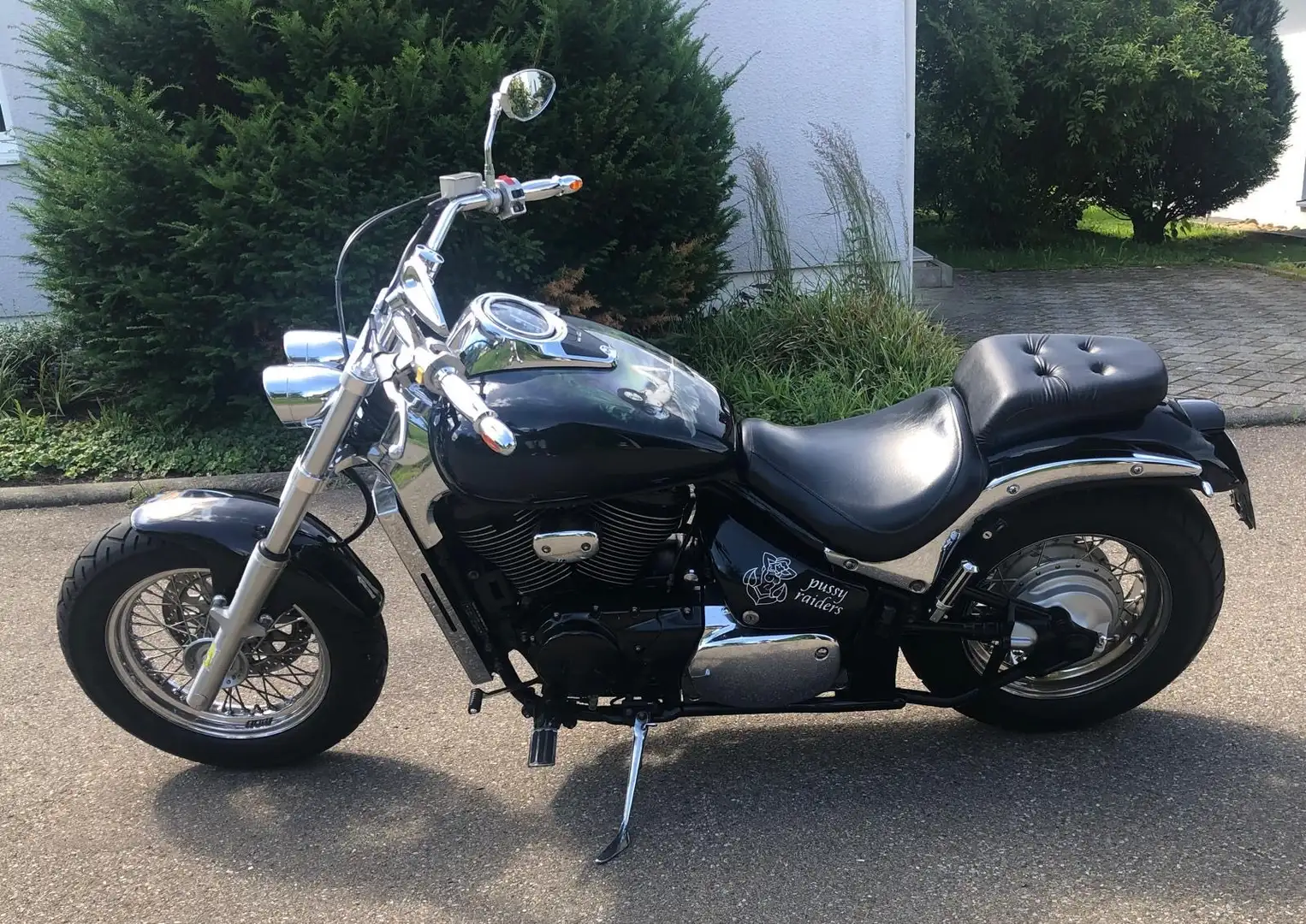 Suzuki VL 800 Custombike - 1