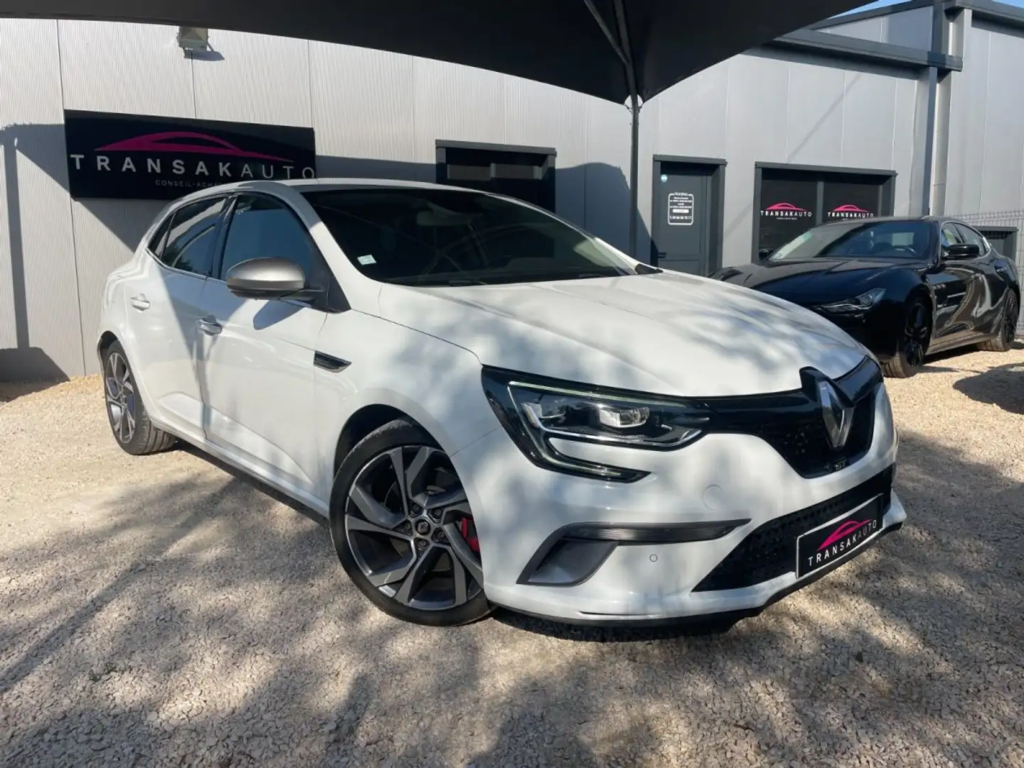 Renault Megane IV BERLINE GT 1.6TCe 205ch EDC7 4 Control Blanc - 1