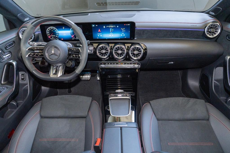 Mercedes-Benz CLA 45 AMG AMG CLA 45 S 4M *Night II Pano GRAU MATT Perf P+ — photo 6