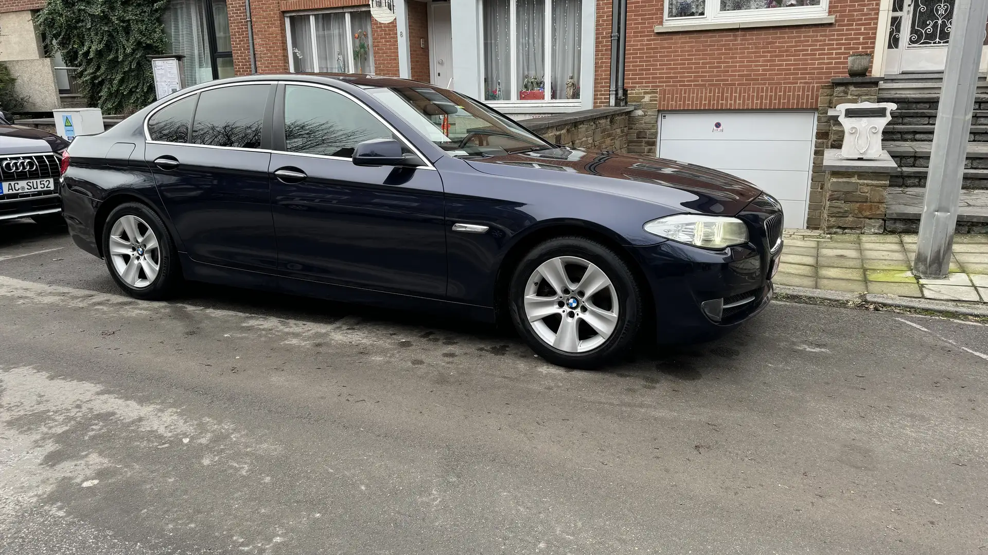 BMW 520 boite auto 163ch Blauw - 1
