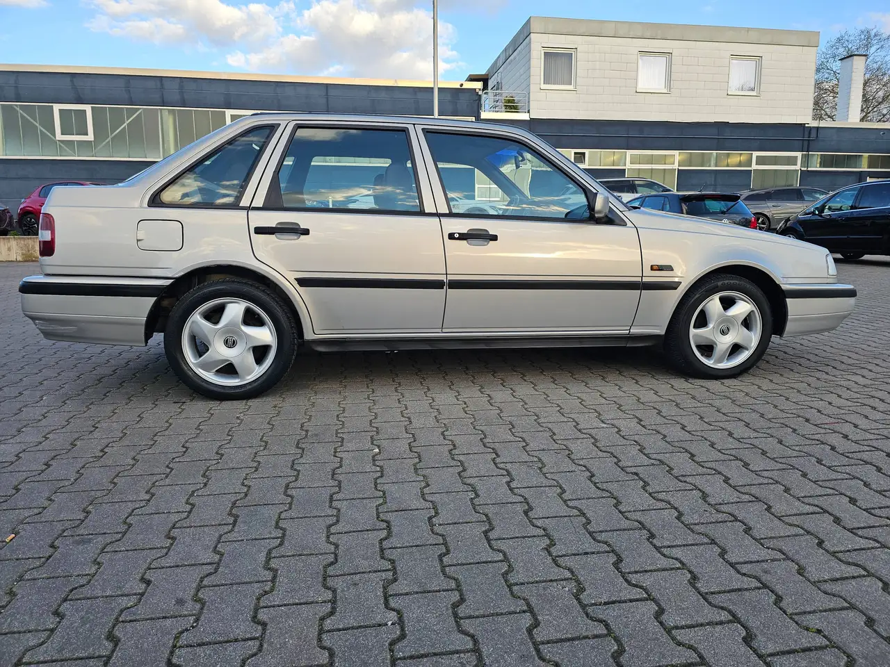 Volvo 440 1.8i Ambiente,2.Hand,Klima,Alu,ZV,el.Fenster,Tüv 04/2028 Old Timer, foto 5