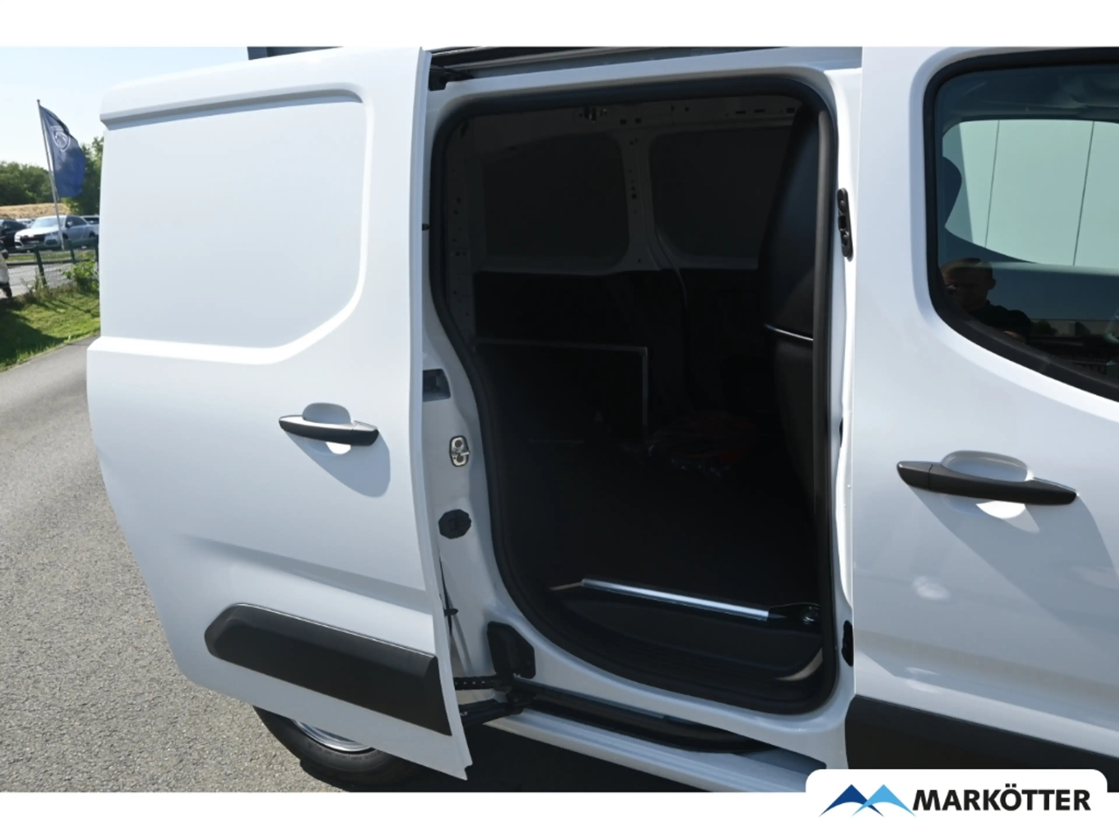 Opel Combo-e Cargo N1 erhöhte Nutzlast — photo 13