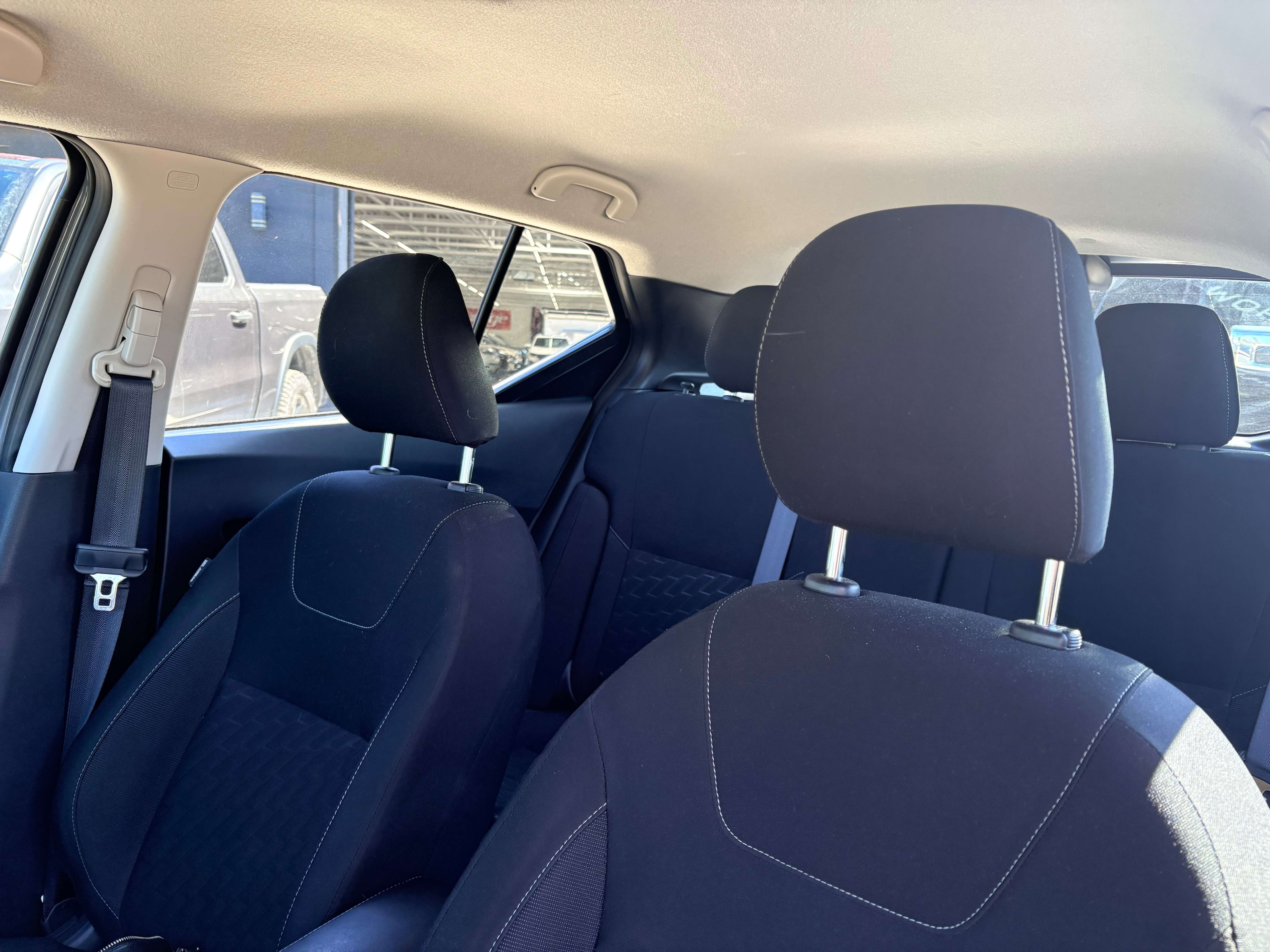 2024 Nissan Kicks SV Back Up Camera Heated Front Seats photo 2