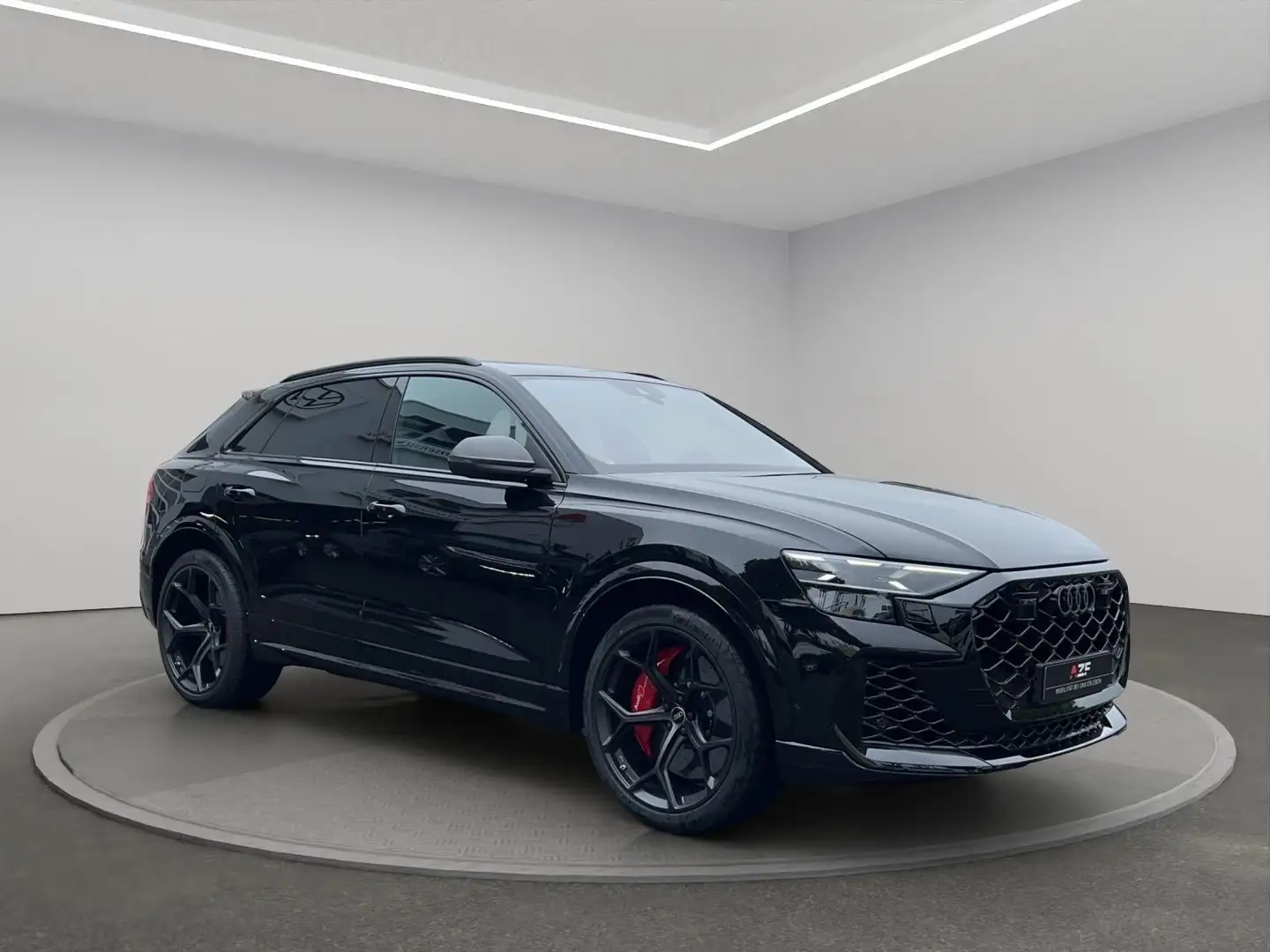 Audi RS Q8 SUV performance 471(640) kW(PS) tiptronic Noir - 2