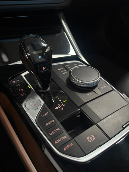 BMW 330 3-serie 330e xDrive High Executive — photo 14