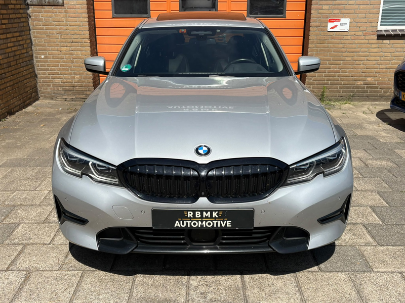 BMW 330 3-serie 330e xDrive High Executive — photo 6