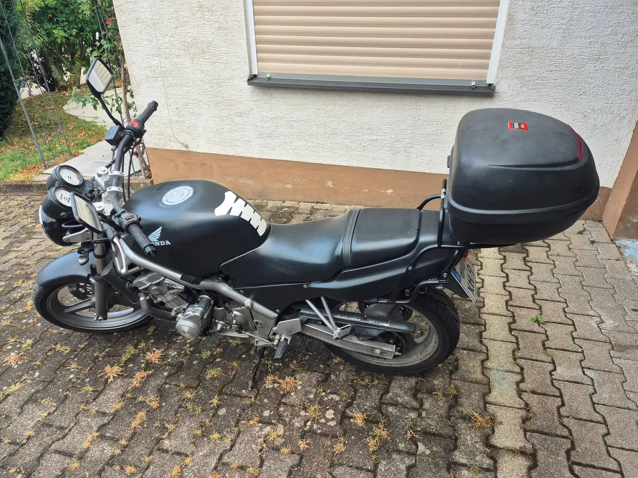 Honda CB 1