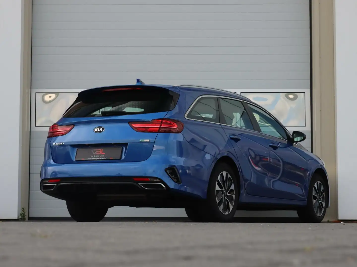 Kia Ceed SW / cee'd SW Sportswagon 1.6 GDI PHEV DynamicPlusLine | Apple c Bleu - 2
