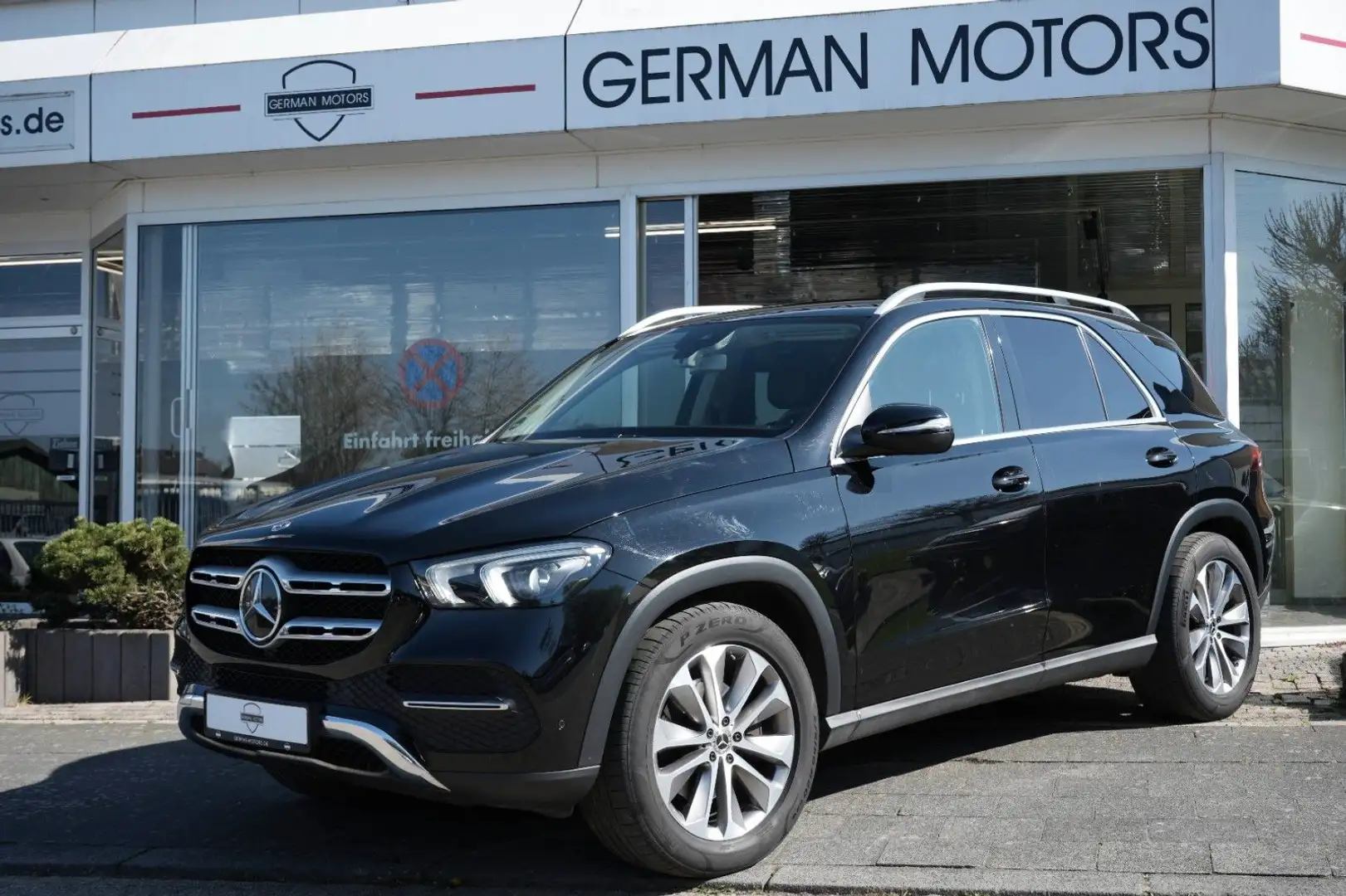 Mercedes-Benz GLE 350 d 4Matic 9G-TR|LEDER|CAM|AHK|AIRMATIC Schwarz - 1