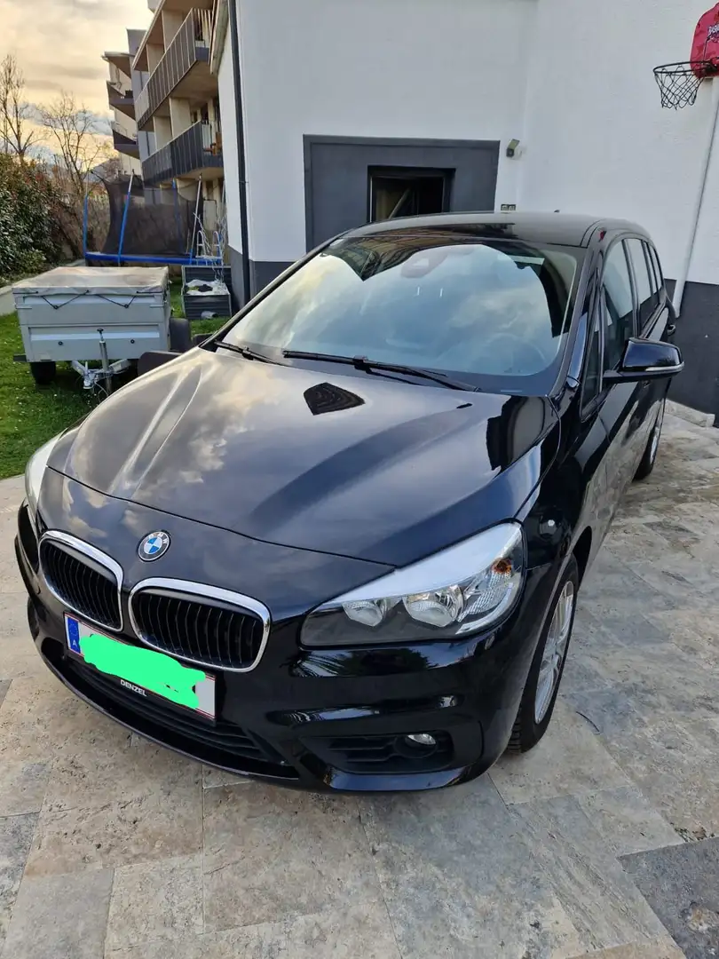 BMW 218 Gran Tourer Schwarz - 1